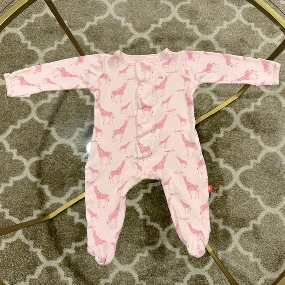 Magnetic Me - Set of Two Footies - size:0-3M - Picture 2 of 7